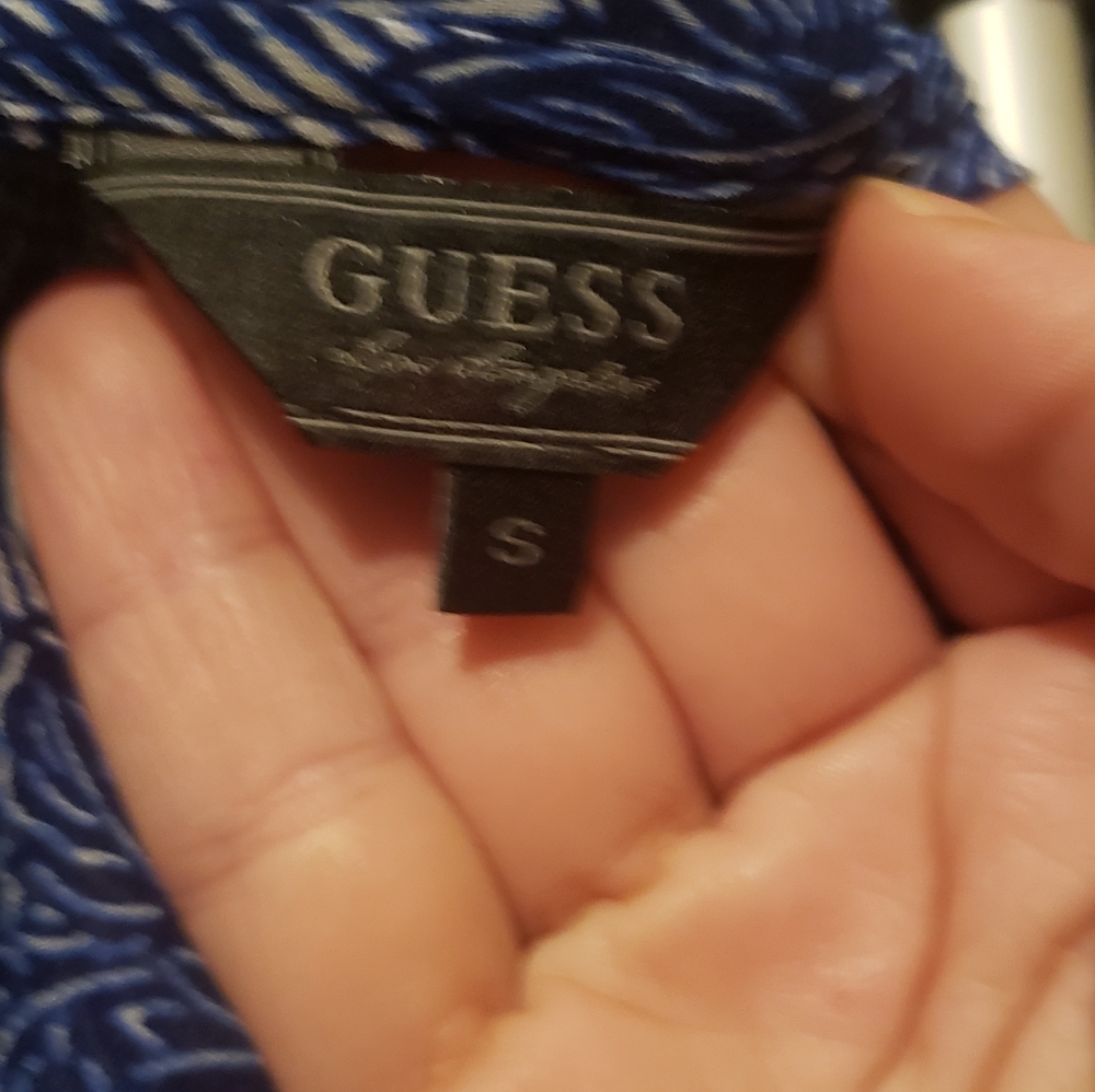 Guess top - Picture 3 of 4